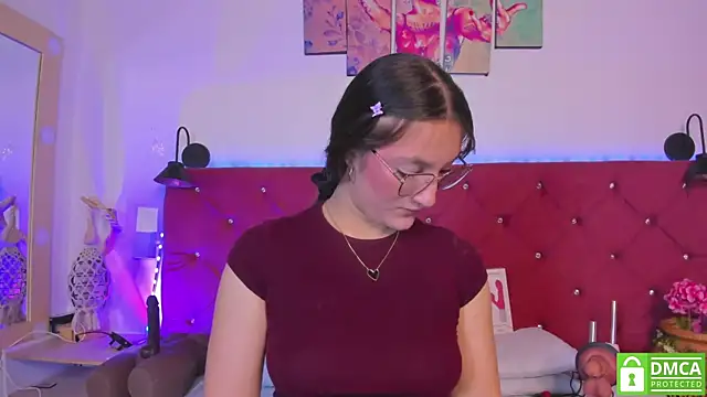 Ruth harvey  online show from 07-17-26, 01:52