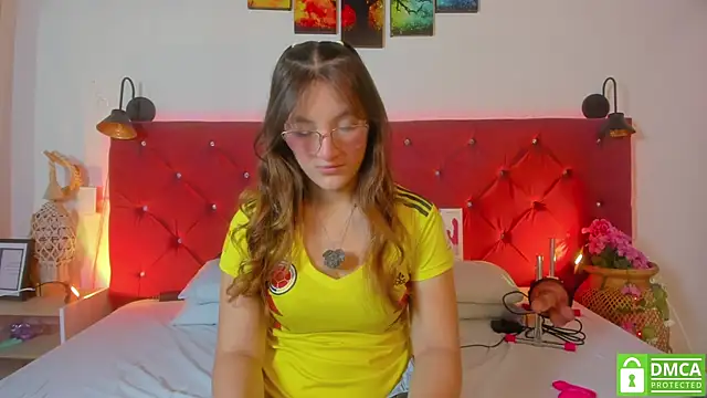 Ruth harvey  online show from 03-29-26, 01:35