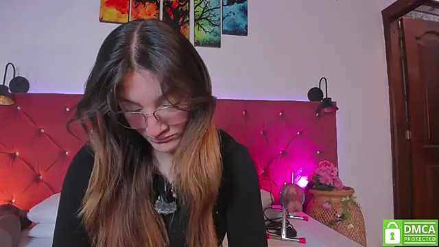 Ruth harvey  online show from 04-14-26, 01:27