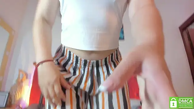 Ruth harvey  online show from 03-22-26, 01:23