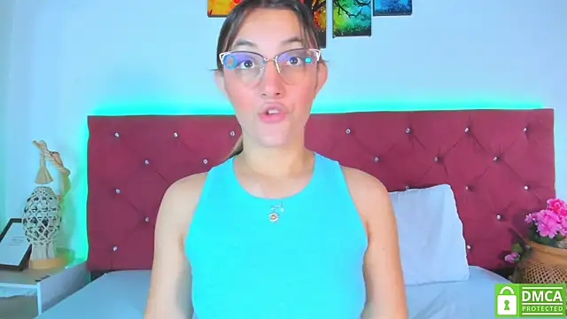 Ruth harvey  online show from 09-19-25, 01:15