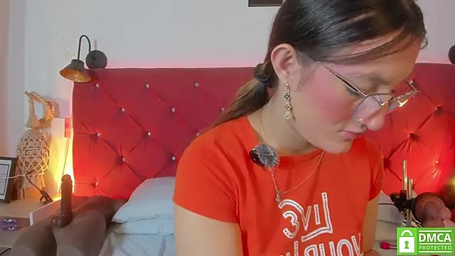 Ruth harvey  online show from 03-30-26, 01:56