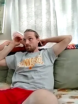 VitaminmanFL online show from 09-20-25, 05:07
