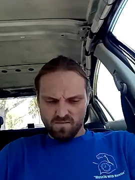 VitaminmanFL online show from 10-13-25, 05:47