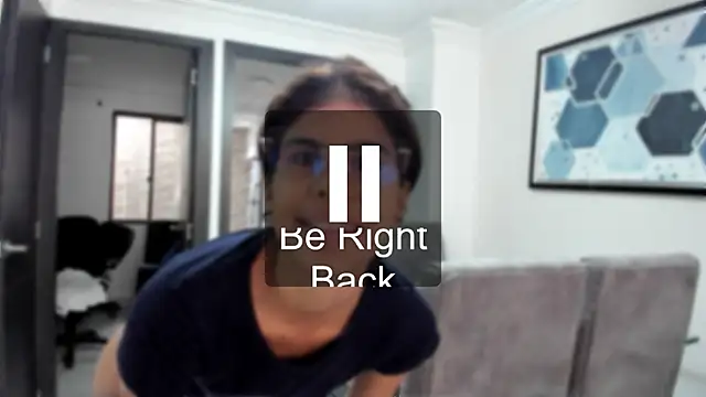 Snapshot of karlina_charlotte1 chatting on 02-17-25, 02:28 karlina charlotte1 online show from 02-17-25, 02:28