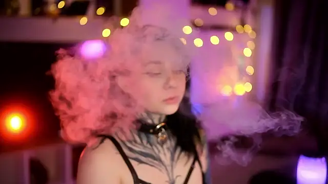 Snapshot of AcidPie chatting on 02-12-25, 05:15 AcidPie online show from 02-12-25, 05:15