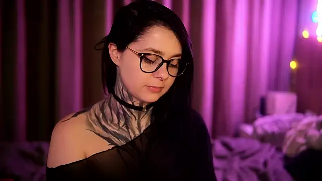 Snapshot of AcidPie chatting on 01-16-25, 01:06 AcidPie online show from 01-16-25, 01:06