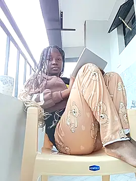 carenic online show from 10-16-25, 11:40