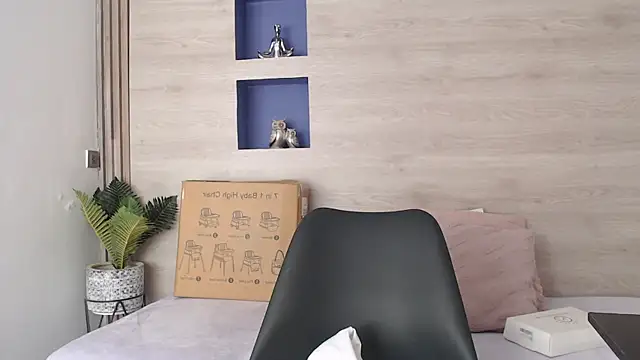 Dakotagloss online show from 04-13-26, 09:08