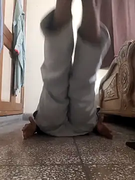 pleasurerkrishhhhh online show from 03-19-25, 04:34