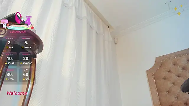 Snapshot of Alex_Keit chatting on 05-17-26, 05:40 Alex Keit online show from 05-17-26, 05:40