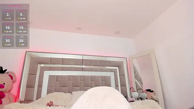Nicolle foxy online show from 09-10-25, 12:59