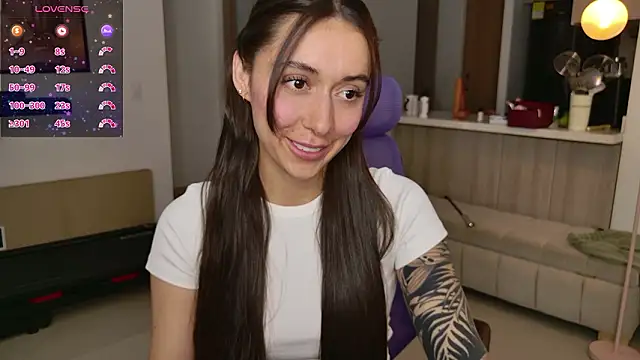 emiliasommer online show from 02-14-26, 04:51