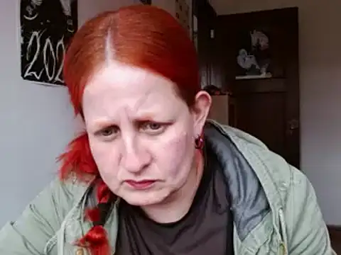 ViioletaMora online show from 01-12-26, 07:31