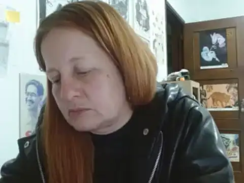 Snapshot of ViioletaMora chatting on 07-07-26, 03:20 ViioletaMora online show from 07-07-26, 03:20