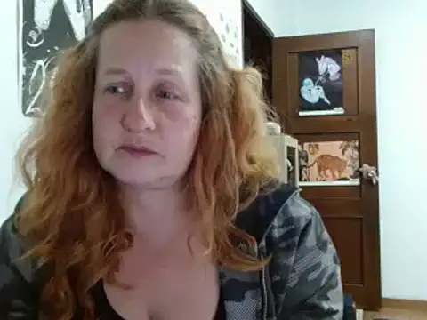 ViioletaMora online show from 04-06-26, 05:08