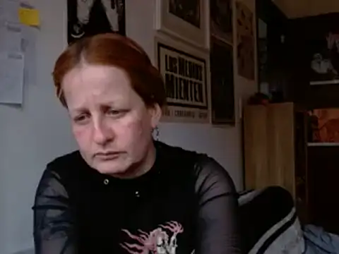 Snapshot of ViioletaMora chatting on 05-28-26, 06:36 ViioletaMora online show from 05-28-26, 06:36