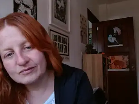 Snapshot of ViioletaMora chatting on 05-06-26, 08:46 ViioletaMora online show from 05-06-26, 08:46