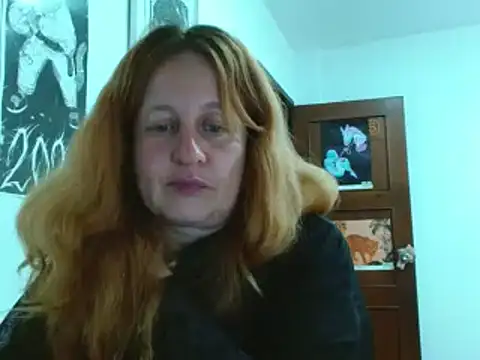 Snapshot of ViioletaMora chatting on 04-24-26, 05:31 ViioletaMora online show from 04-24-26, 05:31