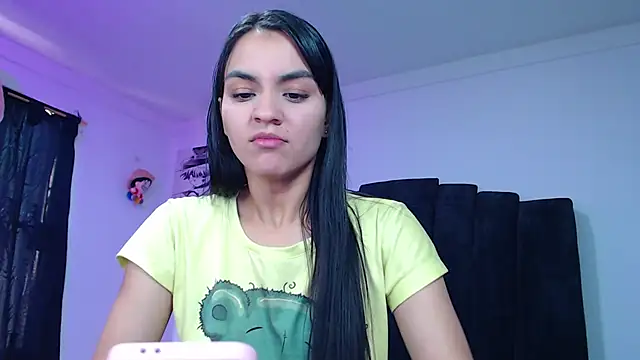 Ariel Zeo1 online show from 10-10-25, 07:36