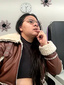 alice love052 online show from 12-01-25, 06:31