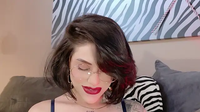 Hannah Borbon online show from 02-06-26, 01:23