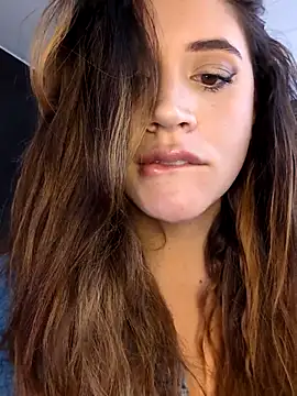 maliciaworld online show from 02-04-26, 06:25