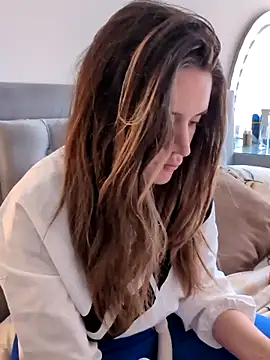 maliciaworld online show from 02-25-26, 06:52