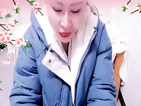 Snapshot of xiaoxuer chatting on 02-08-25, 04:36 xiaoxuer online show from 02-08-25, 04:36