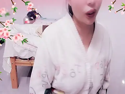 Snapshot of xiaoxuer chatting on 03-02-25, 04:17 xiaoxuer online show from 03-02-25, 04:17