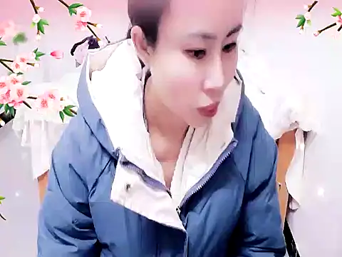 Snapshot of xiaoxuer chatting on 02-10-25, 05:03 xiaoxuer online show from 02-10-25, 05:03