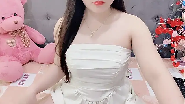 Funikio online show from 11-14-25, 03:32