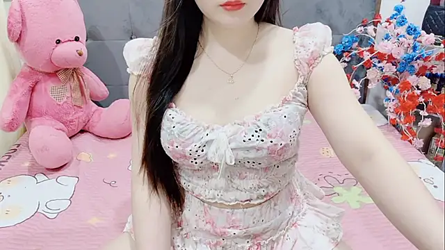 Funikio online show from 04-07-26, 01:07