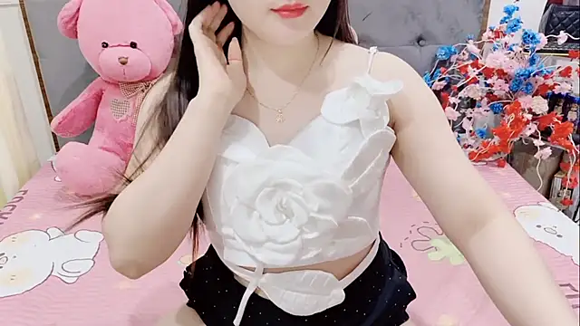 Funikio online show from 04-08-26, 01:29