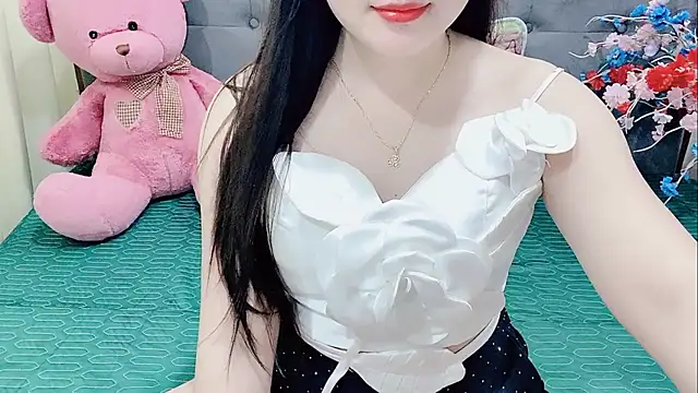 Funikio online show from 11-01-25, 01:45