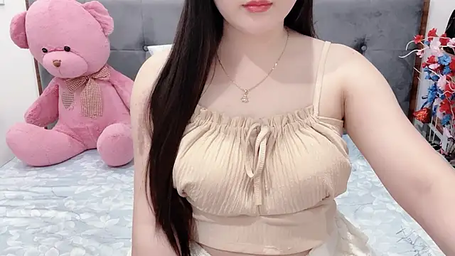 Snapshot of Funikio chatting on 06-04-26, 02:38 Funikio online show from 06-04-26, 02:38