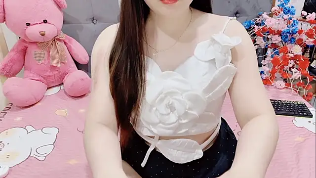 Funikio online show from 04-10-26, 01:23