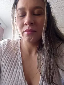 Snapshot of Zoe_Nasty chatting on 03-01-26, 12:38 Zoe Nasty online show from 03-01-26, 12:38