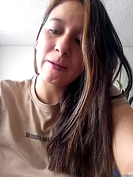 Snapshot of Zoe_Nasty chatting on 03-10-25, 07:18 Zoe Nasty online show from 03-10-25, 07:18