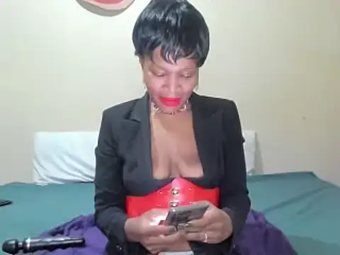 AfricanSquirtingQueen online show from 12-21-25, 11:16