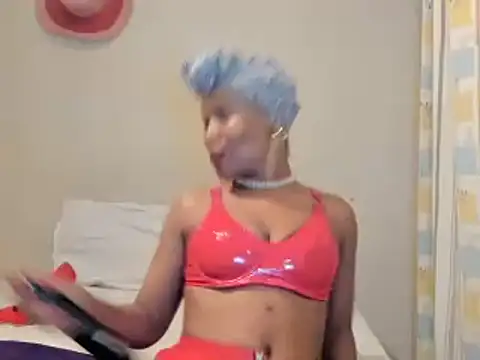 AfricanSquirtingQueen online show from 03-10-26, 04:22
