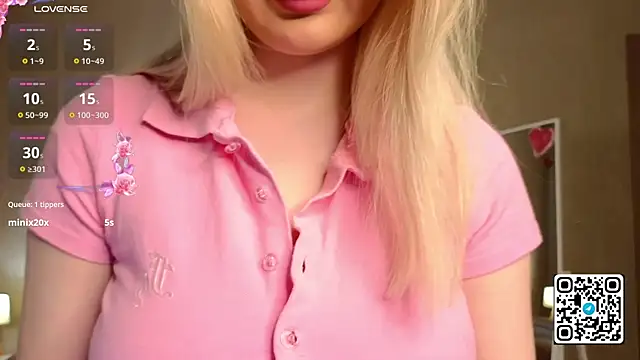Snapshot of oliviabr0wn0 chatting on 03-15-25, 02:03 oliviabr0wn0 online show from 03-15-25, 02:03