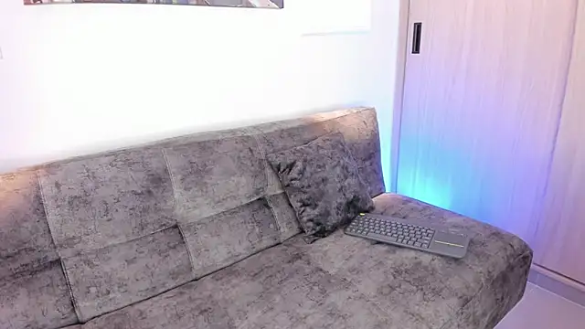 maddy brookss online show from 06-05-26, 02:38