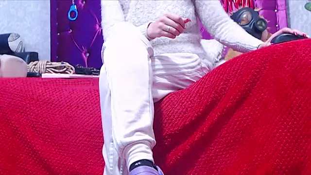 AyshaScott online show from 02-16-26, 01:21