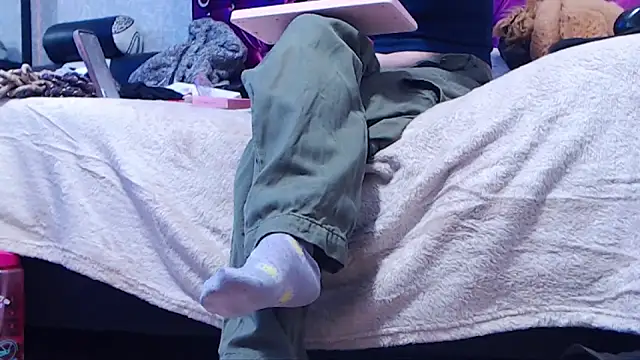 AyshaScott online show from 03-24-26, 05:02