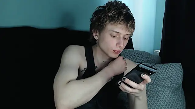 axxxturel online show from 02-26-25, 01:54