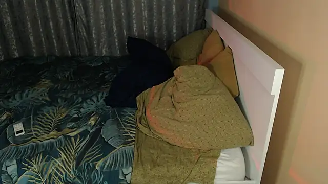 axxxturel online show from 09-22-25, 10:49