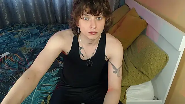 axxxturel online show from 09-18-25, 08:17