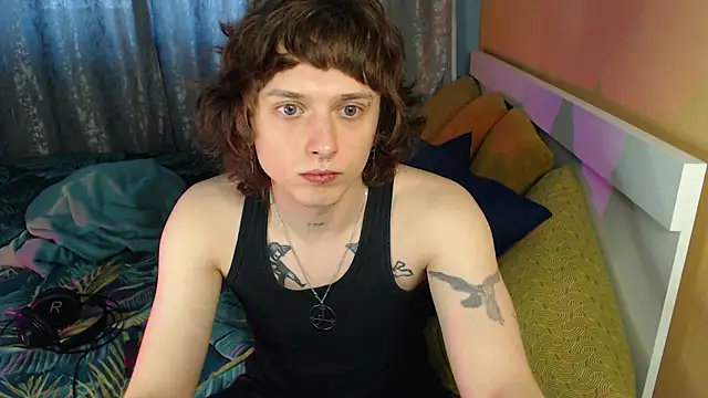 axxxturel online show from 10-13-25, 04:47