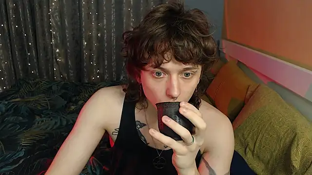 axxxturel online show from 12-15-25, 10:26